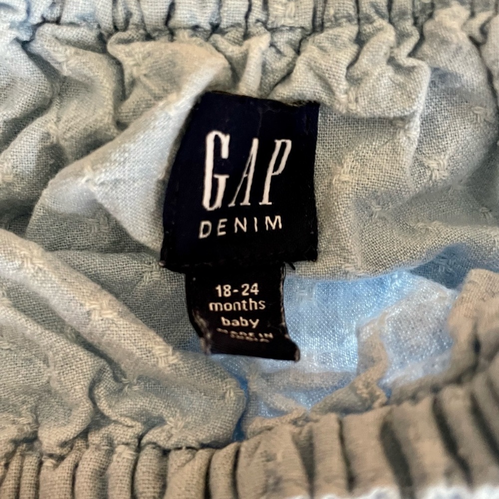Baby Gap denim onesie size 18-24M - Picture 2 of 5